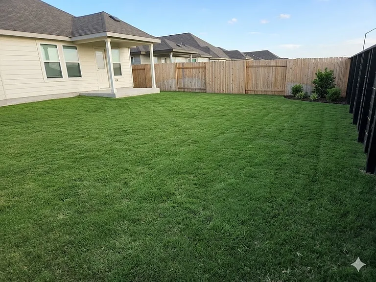 104 Bankside Dr — Photo 4