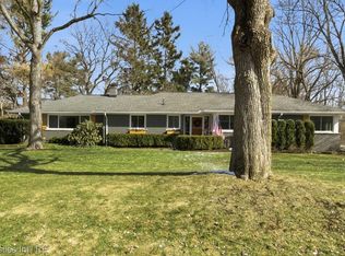 4305 Meadowlane Ct, Bloomfield Hills, MI 48304