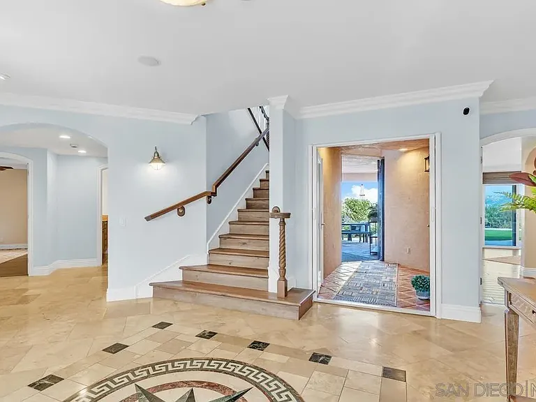 7564 Navigator Cir — Photo 6