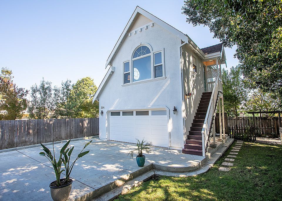 1st image of 354 Carroll St
