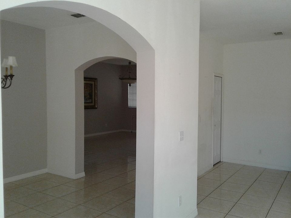 138 Hollyhock Ct, Kissimmee, FL 34743 Zillow