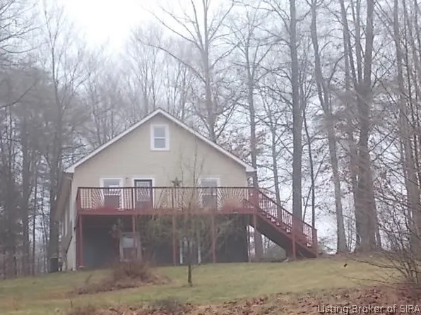 6957 E Steve Miller Road, Pekin, IN 47165
