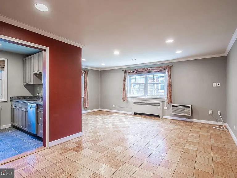 4374 N Pershing Dr #43744 — Photo 5