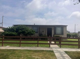 1110 Evergreen Ln, Port Hueneme, CA 93041