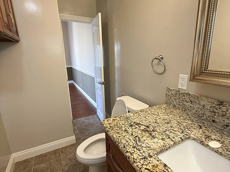 276 S Sierra Madre Blvd #18 — Photo 8