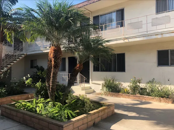 1817 Corinth Ave APT 8, Los Angeles, CA 90025