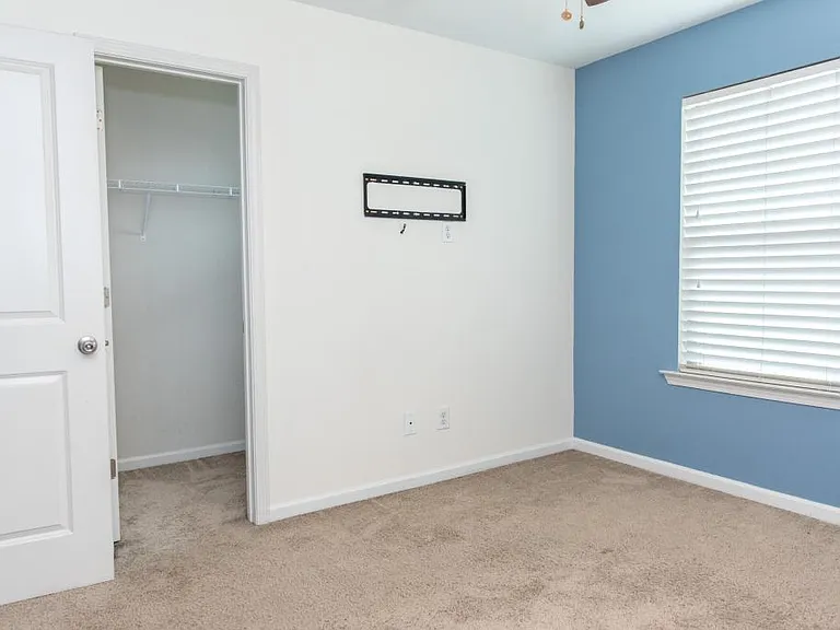 82 Fern Walk — Photo 13