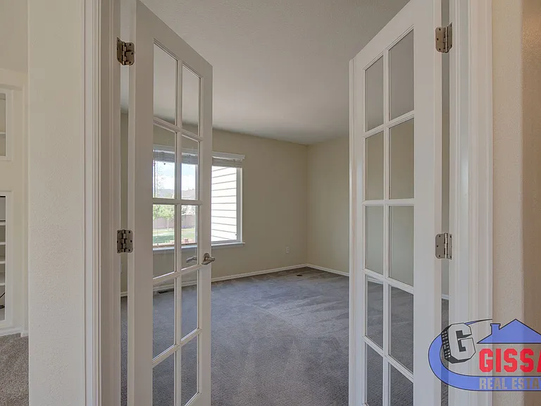 705 Witchhazel Ct — Photo 25