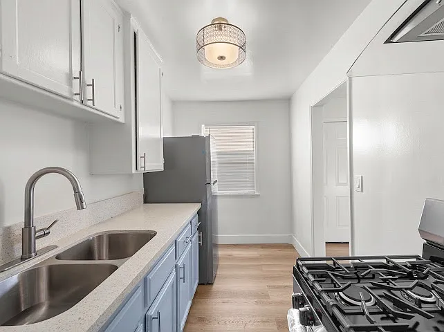345 E 20th St #1 — Photo 12
