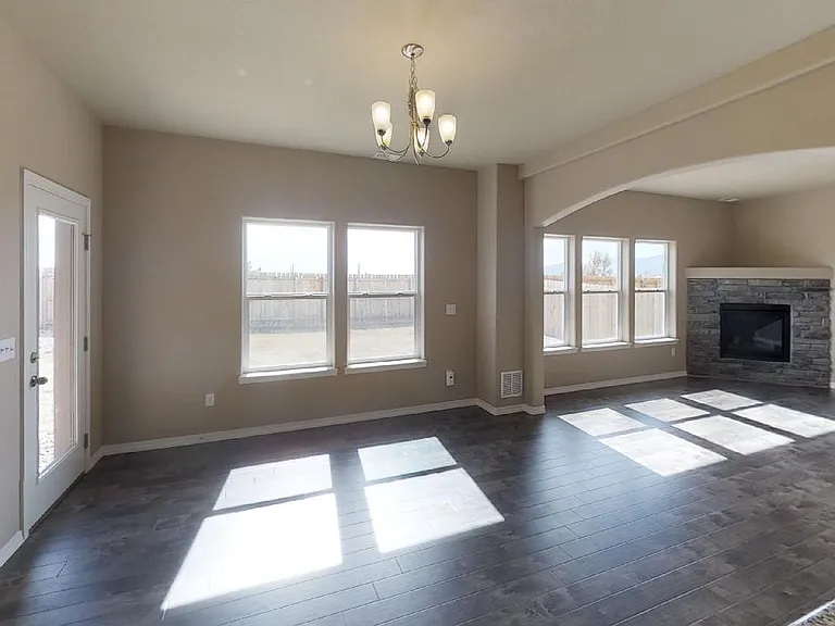 7618 Cat Tail Creek Dr — Photo 6