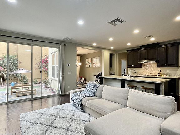 5th image of 13564 Lopelia Meadows Pl