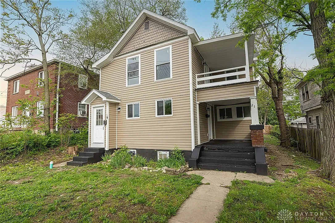 1 bed, 1100 sqft, $850 — Photo 1