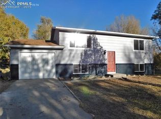 2435 Gina Dr, Colorado Springs, CO 80916