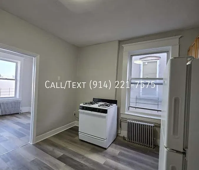 15 N Bond St — Photo 2