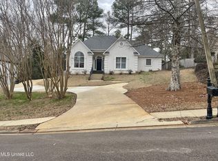 65 Moss Woods Dr, Madison, MS 39110