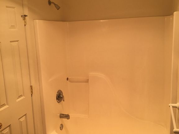 5th image of 140 N 49th St #B2