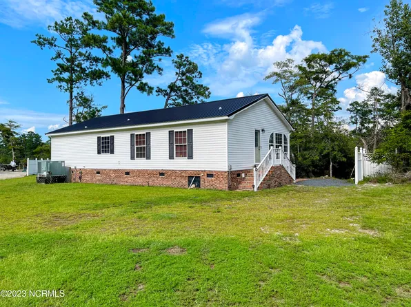 1645 River Road, Tabor City, NC 28463