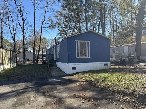 271 Harmony Dr #98, Bessemer, AL 35020