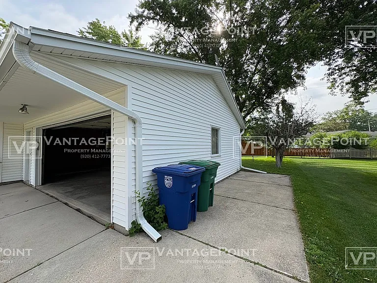 1217 Driftwood Dr — Photo 28