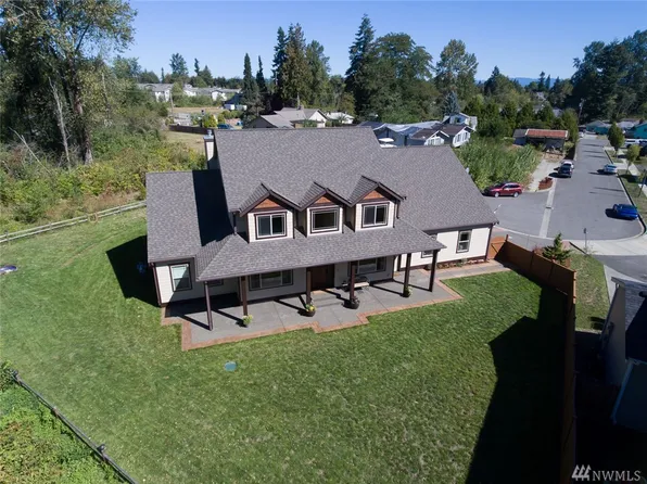 13328 SE 273rd St, Kent, WA 98042