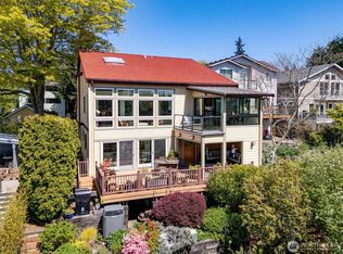 4215 SW Sullivan St, Seattle, WA 98136