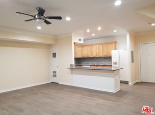 1134 Irolo St, Los Angeles, CA 90006