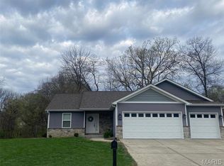 324 Jennifer Ct, Troy, IL