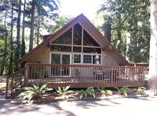 4035 Boston Harbor Rd NE, Olympia, WA 98506