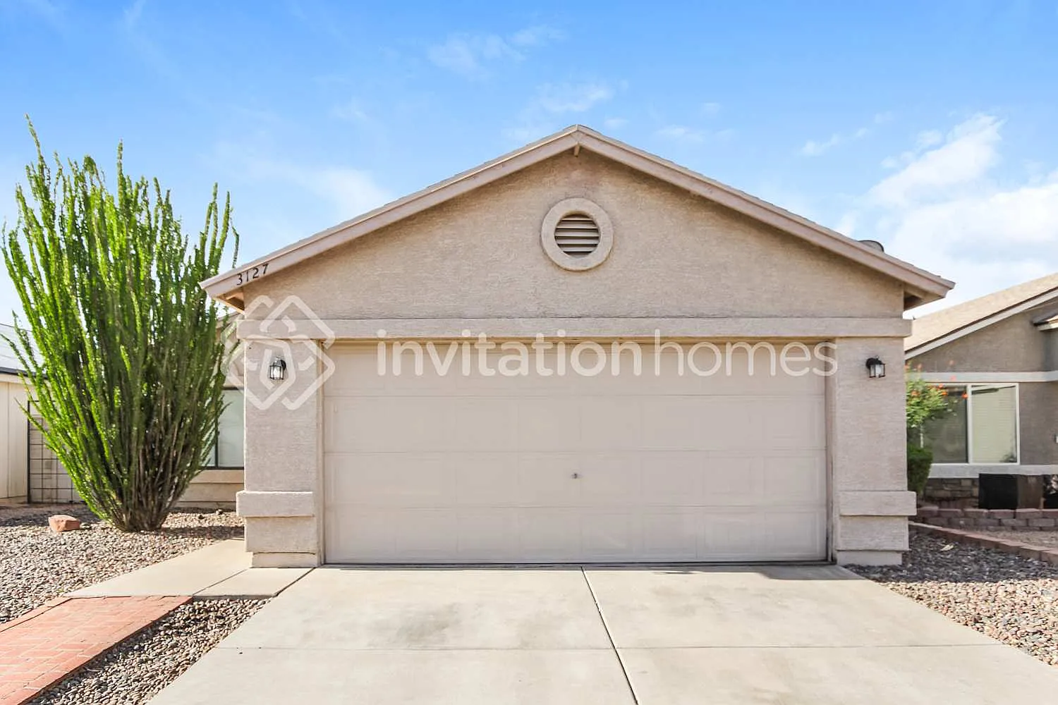 3127 W Donald Dr Phoenix, AZ 85027 — Photo 1