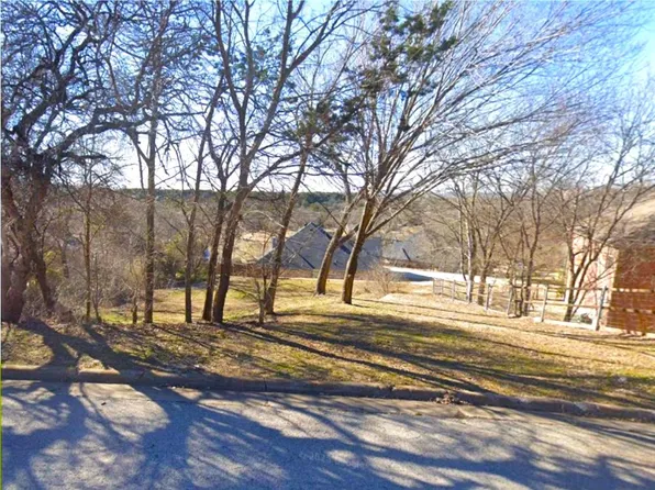 34 Shady Ridge Dr, Cedar Hill, TX 75104