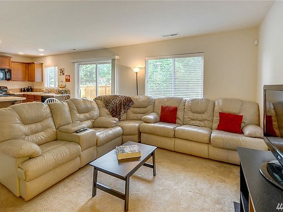 3rd image of 4435 E Roosevelt Ave