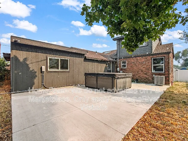 1417 E Wabash Ave — Photo 19