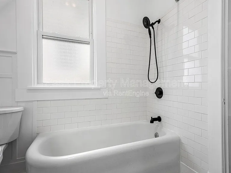 4007 Chevy Chase St — Photo 22