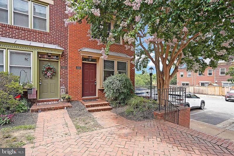 1st image of 1533 Oronoco St