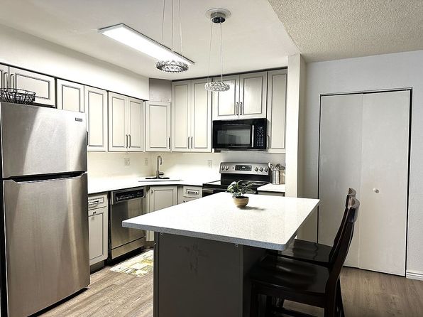 2280 S Oswego Way APT 105