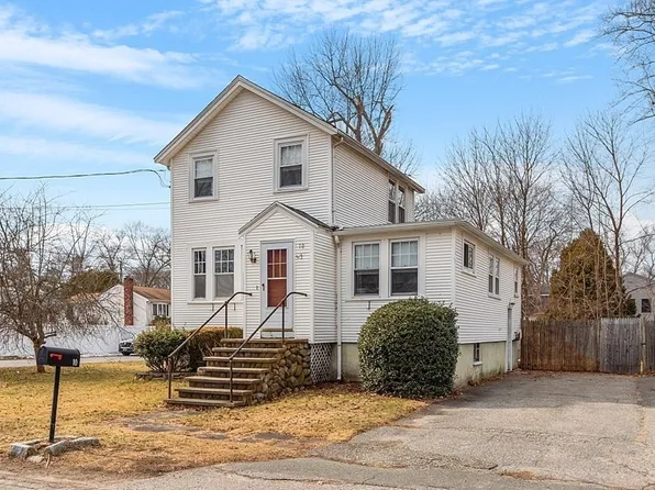 10 Baker St, Wilmington, MA 01887