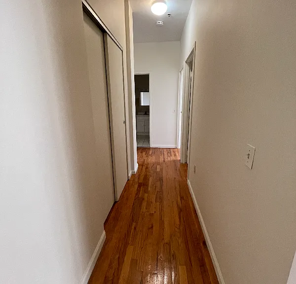 10 Osborne Ter #5E — Photo 8
