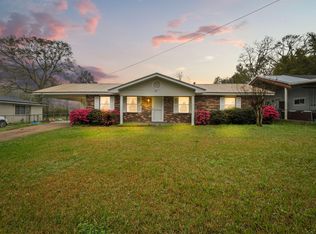 605 Barbara St, Deridder, LA 70634