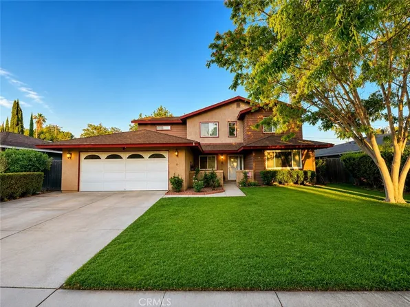 5556 Hardwick Dr, Riverside, CA 92504