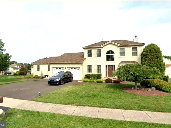 621 Nicole Dr, Southampton, PA 18966