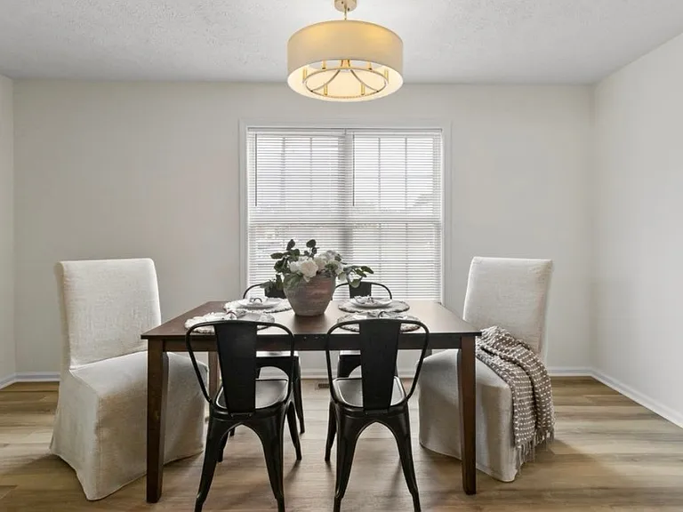 2424 Calico Ct — Photo 14