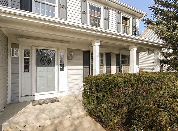 2nd image of 502 Carolian Dr