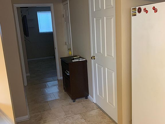 4th image of 2207 Kingsland Ave #1