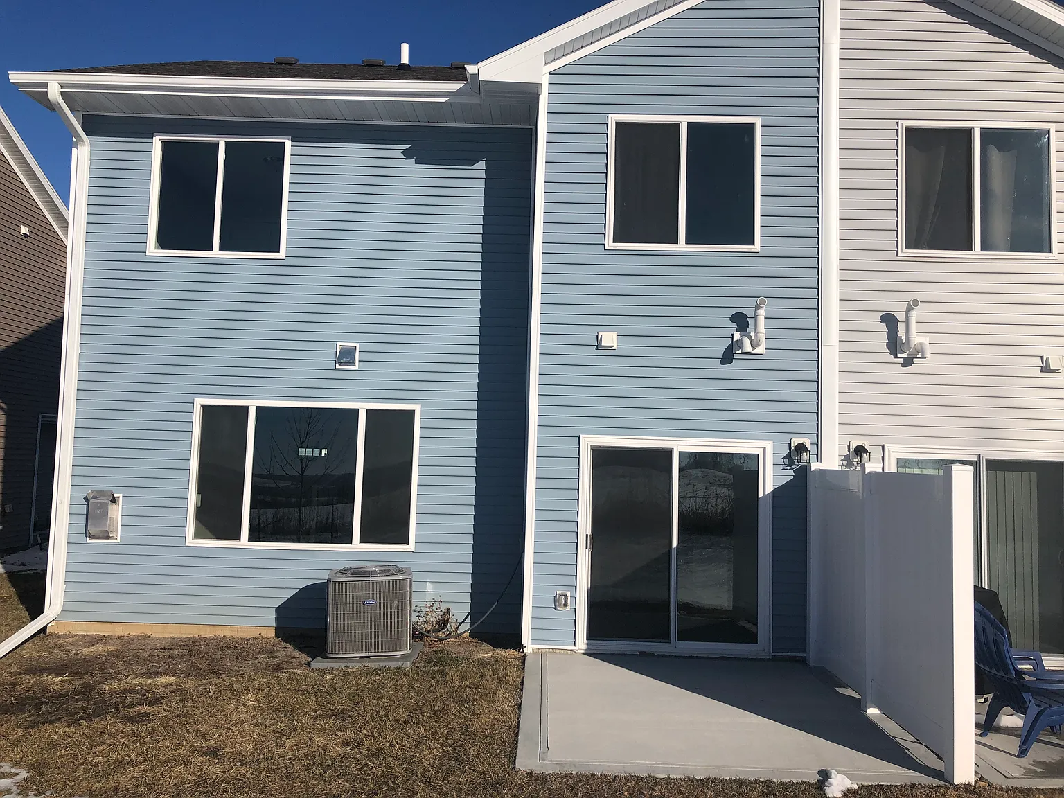 3 bed, 1463 sqft, $1,900 — Photo 2