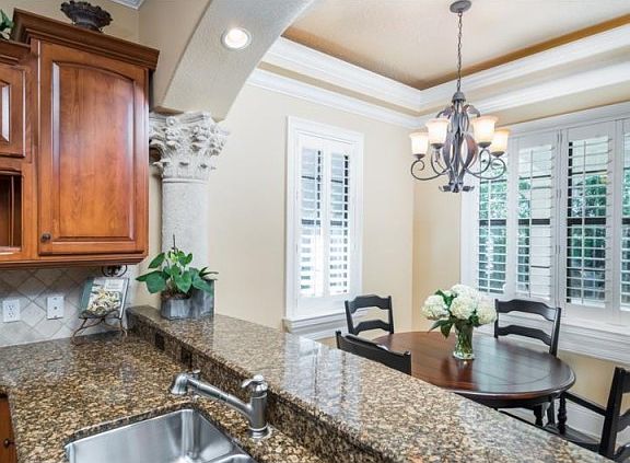 4th image of 1417 Chapman Cir