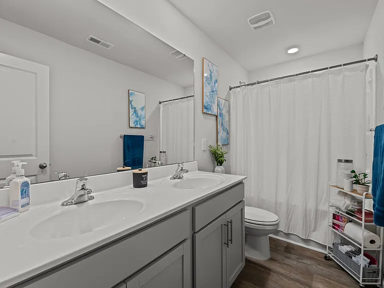 301 Ginger Dr — Photo 38