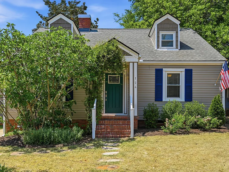 124 S Pettigrew St — Photo 13