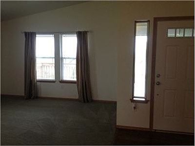 2nd image of 1111 SE Dickinson Ave