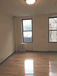 Rented by Wave Real Estate Group