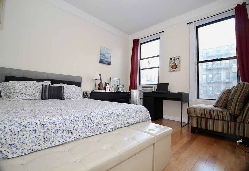 1st image of 402 W 51st St APT 2D